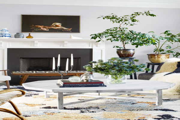 Coffee Table Decor Ideas - How to Style a Modern Coffee Table