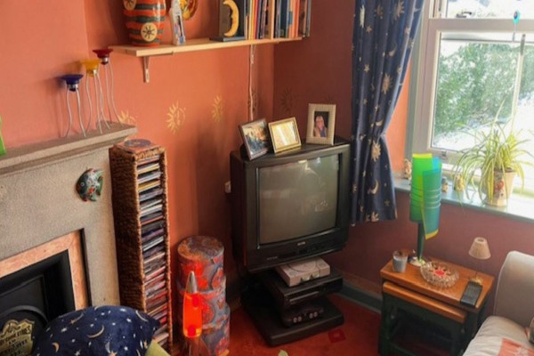 Designers and their homes - A Derbyshire s time capsule Euronews