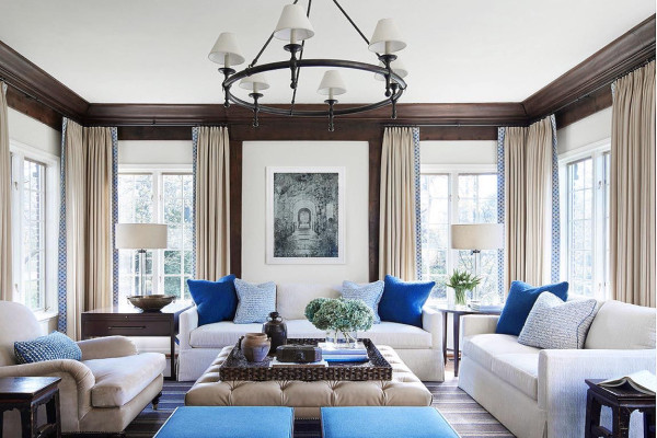 Elegant traditional style beige and blue living room decor with