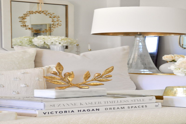 How to Layer Your Home Accessories - Decor Gold Designs Gold