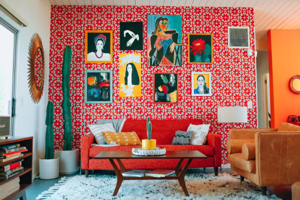 Red Couch Decor