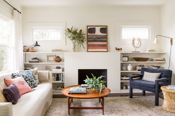 Small Living Room Layouts That Maximize Space