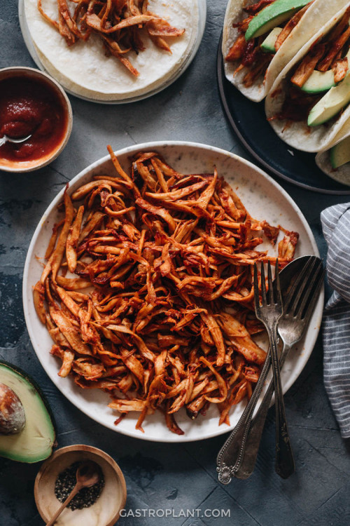 Crispy Mushrooms With BBQ Sauce