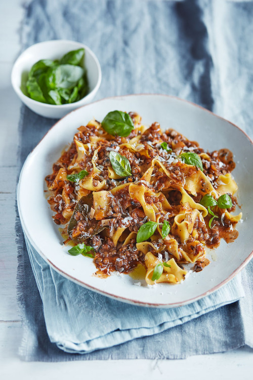 Mushroom & lentil pappardelle Bolognese